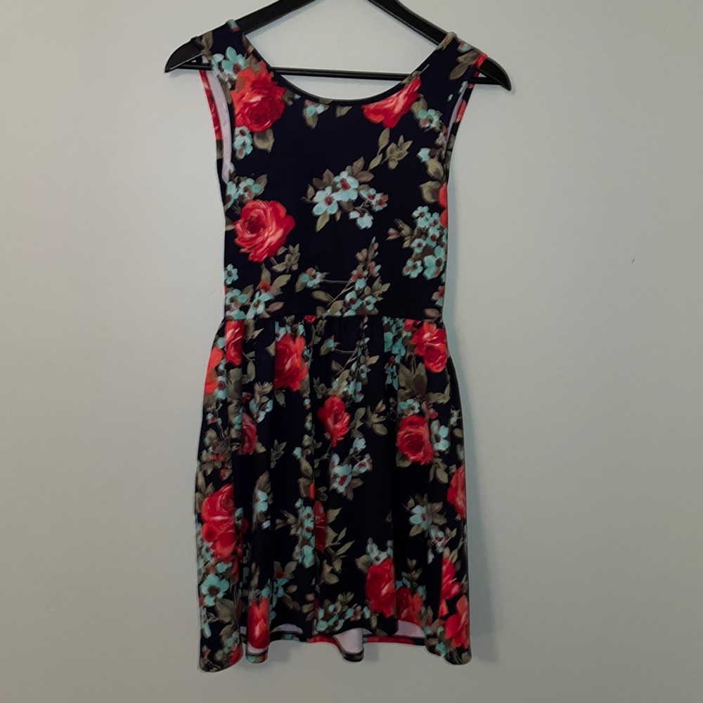 Keyhole Floral Dress